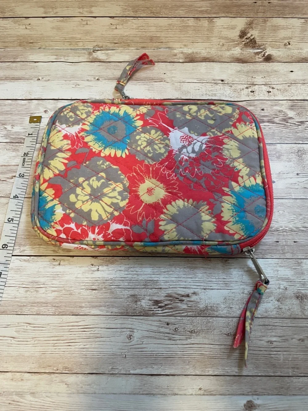 Source Unknown quilted zip